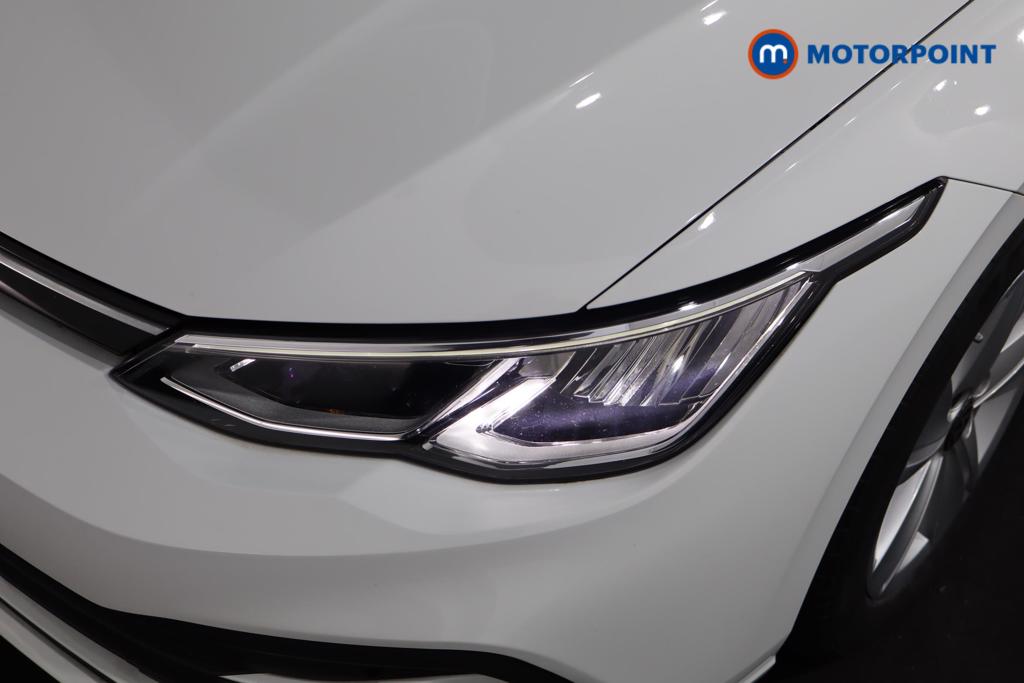 Volkswagen Golf Life Automatic Petrol Hatchback - Stock Number (1611576) - 16th supplementary image