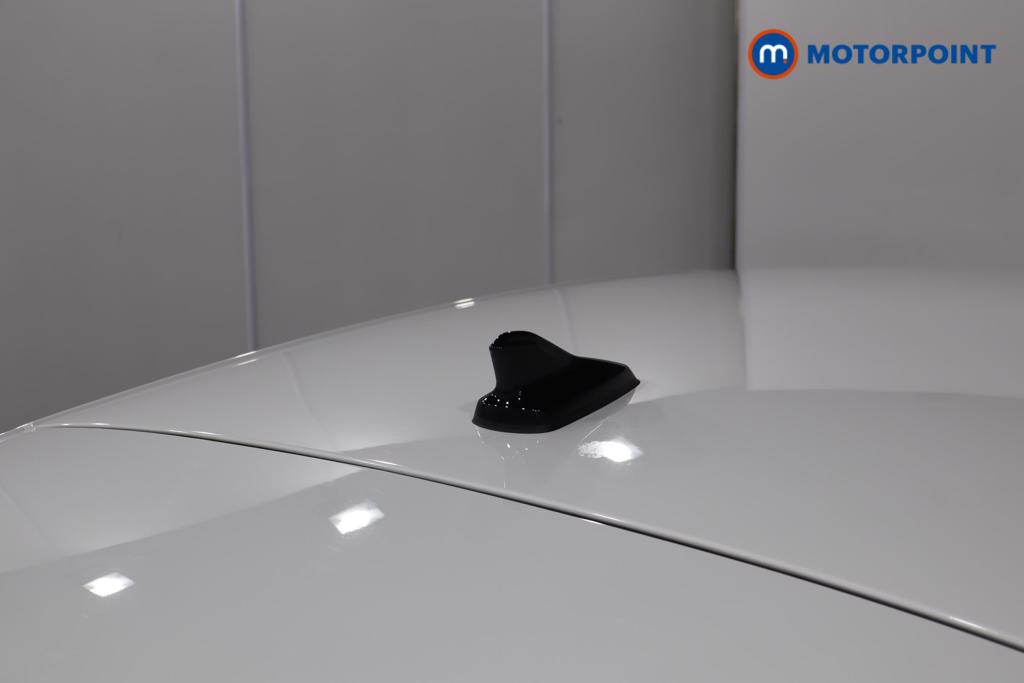 Volkswagen Golf Life Automatic Petrol Hatchback - Stock Number (1611576) - 23rd supplementary image