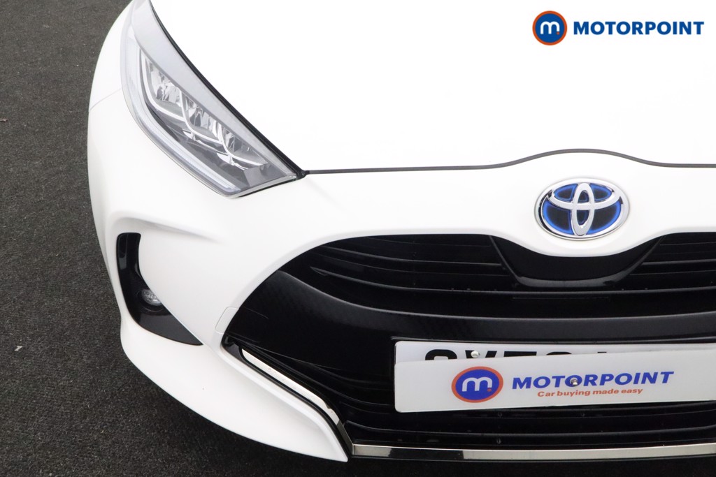 Toyota Yaris Dynamic Automatic Petrol-Electric Hybrid Hatchback - Stock Number (1611602) - 27th supplementary image