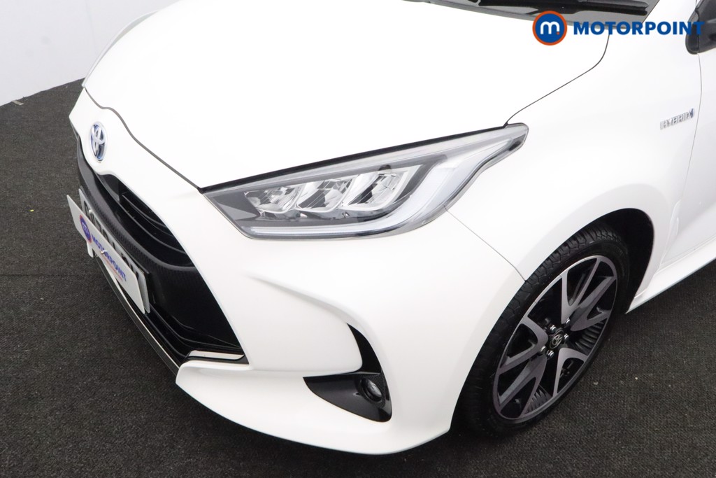 Toyota Yaris Dynamic Automatic Petrol-Electric Hybrid Hatchback - Stock Number (1611602) - 31st supplementary image