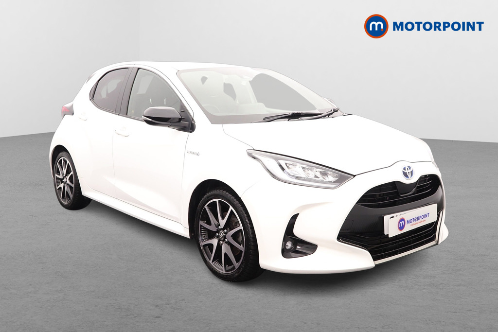 Toyota Yaris Dynamic Automatic Petrol-Electric Hybrid Hatchback - Stock Number (1611602) - Drivers side front corner