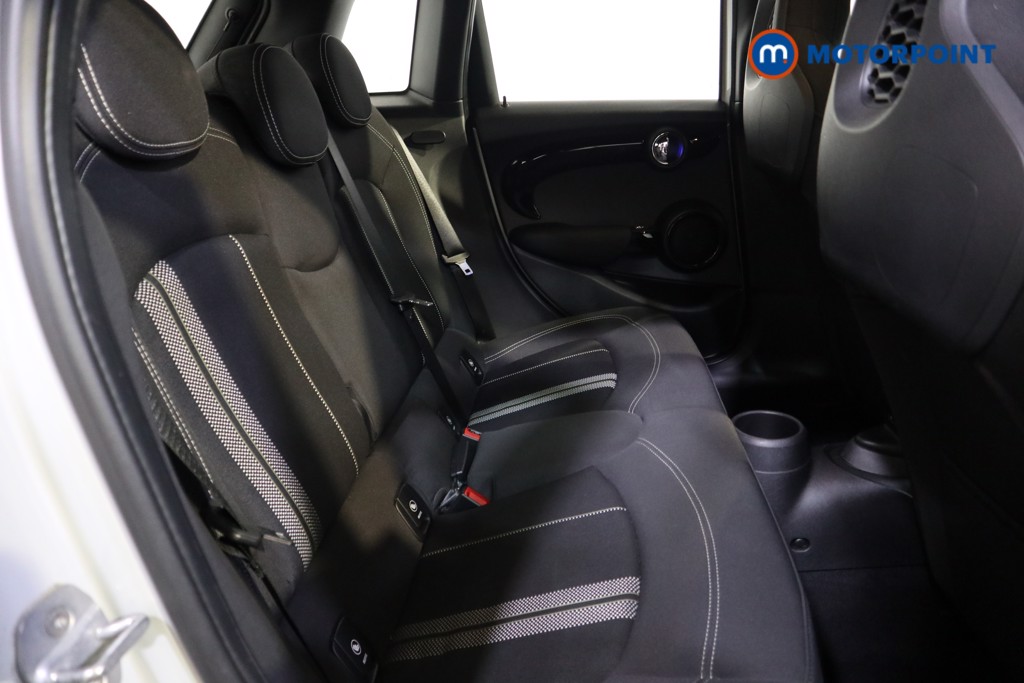 Mini Hatchback Cooper S Sport Manual Petrol Hatchback - Stock Number (1611604) - 17th supplementary image
