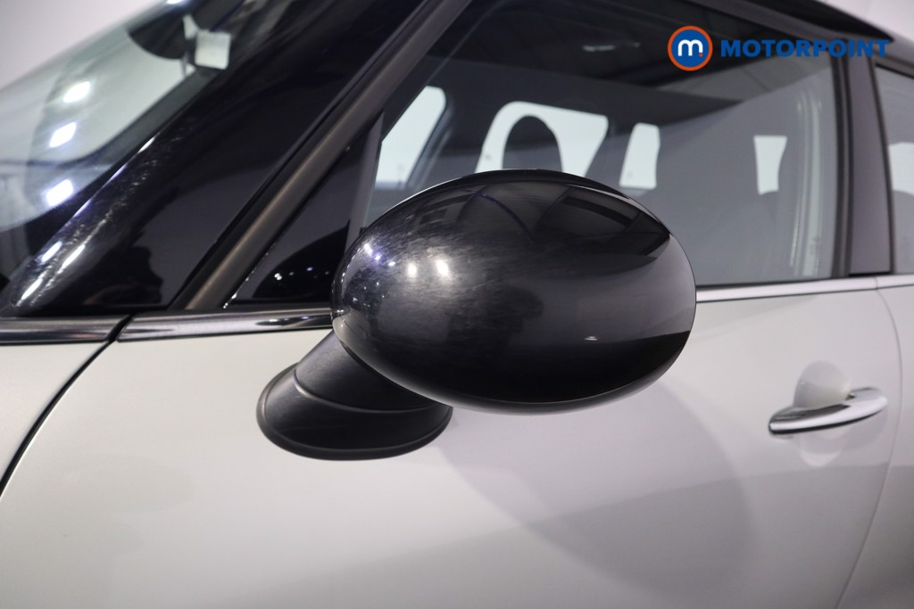 Mini Hatchback Cooper S Sport Manual Petrol Hatchback - Stock Number (1611604) - 31st supplementary image