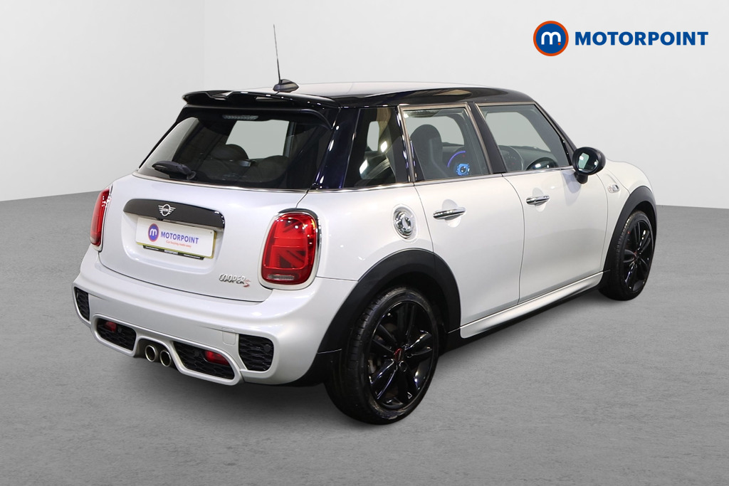 Mini Hatchback Cooper S Sport Manual Petrol Hatchback - Stock Number (1611604) - Drivers side rear corner