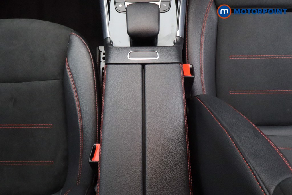 Mercedes-Benz GLA Amg Line Automatic Petrol SUV - Stock Number (1611615) - 5th supplementary image