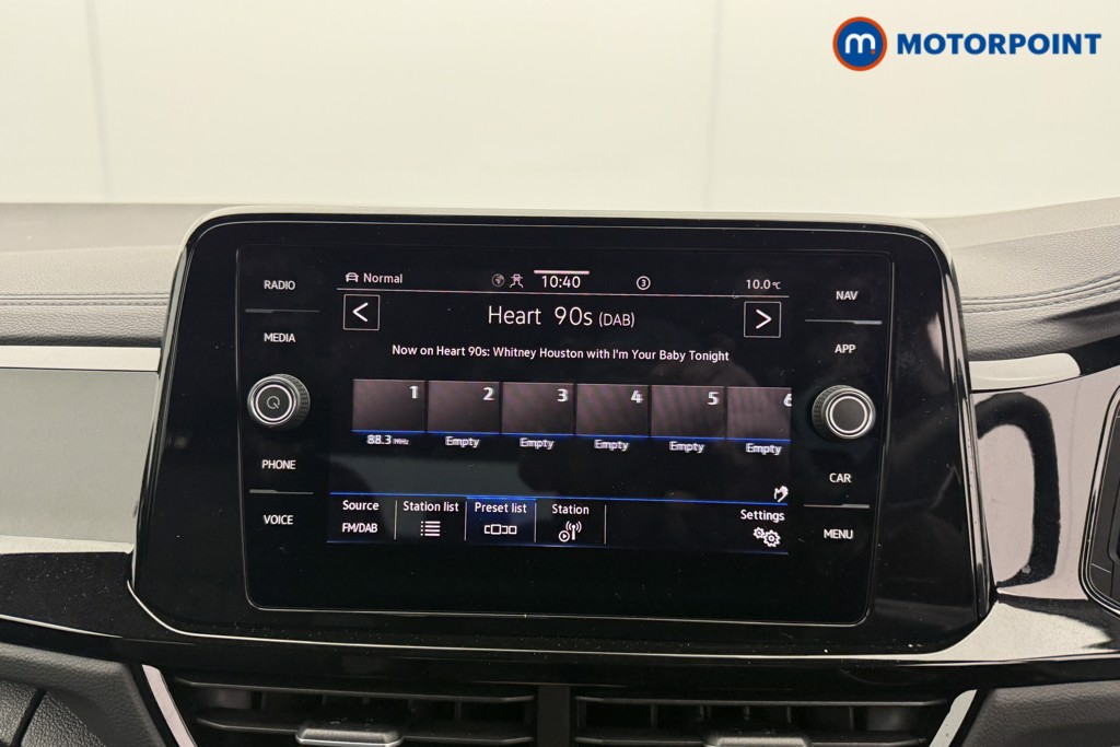 Volkswagen T-Roc R-Line Automatic Petrol SUV - Stock Number (1611826) - 6th supplementary image