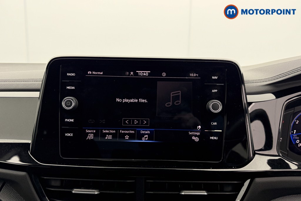 Volkswagen T-Roc R-Line Automatic Petrol SUV - Stock Number (1611826) - 7th supplementary image