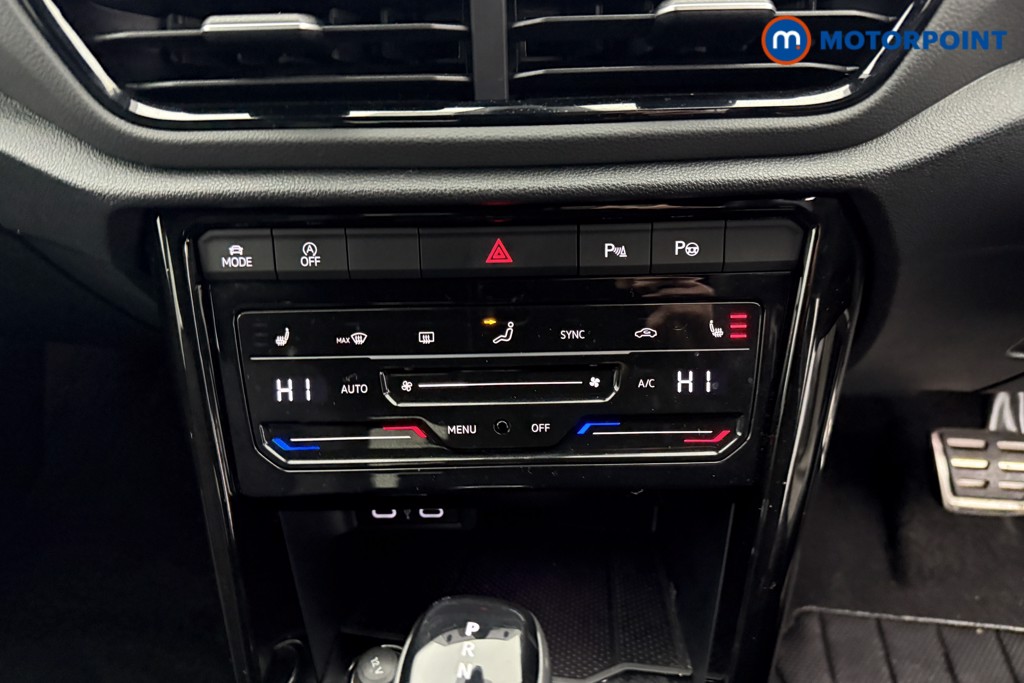 Volkswagen T-Roc R-Line Automatic Petrol SUV - Stock Number (1611826) - 12th supplementary image