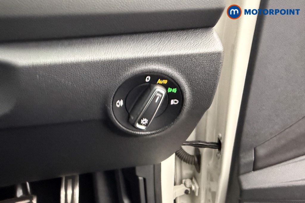 Volkswagen T-Roc R-Line Automatic Petrol SUV - Stock Number (1611826) - 16th supplementary image