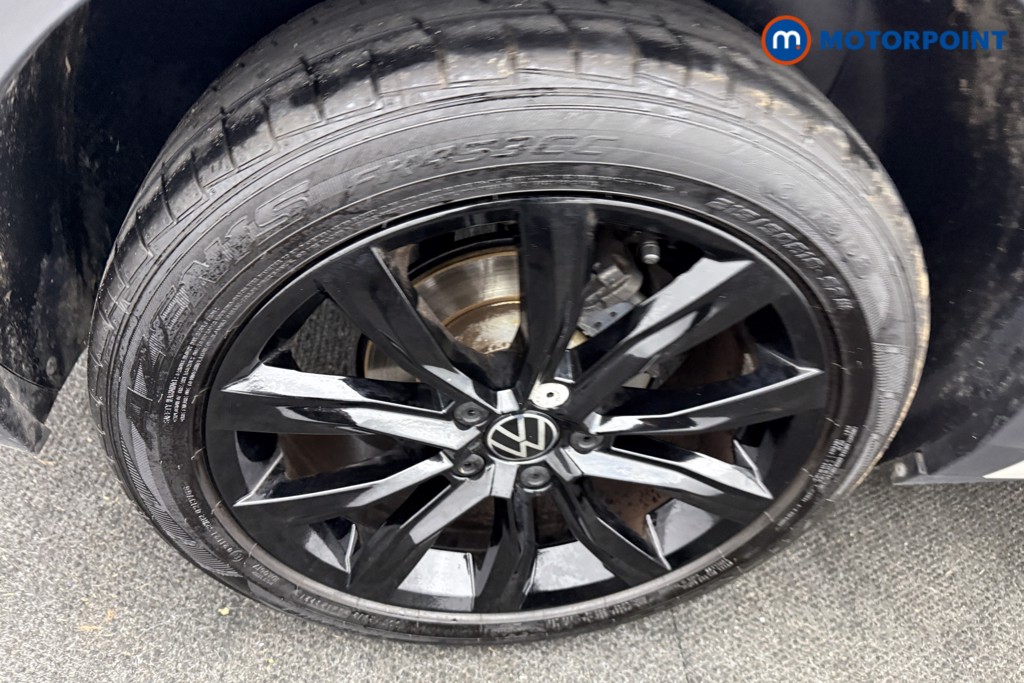 Volkswagen T-Roc R-Line Automatic Petrol SUV - Stock Number (1611826) - 32nd supplementary image