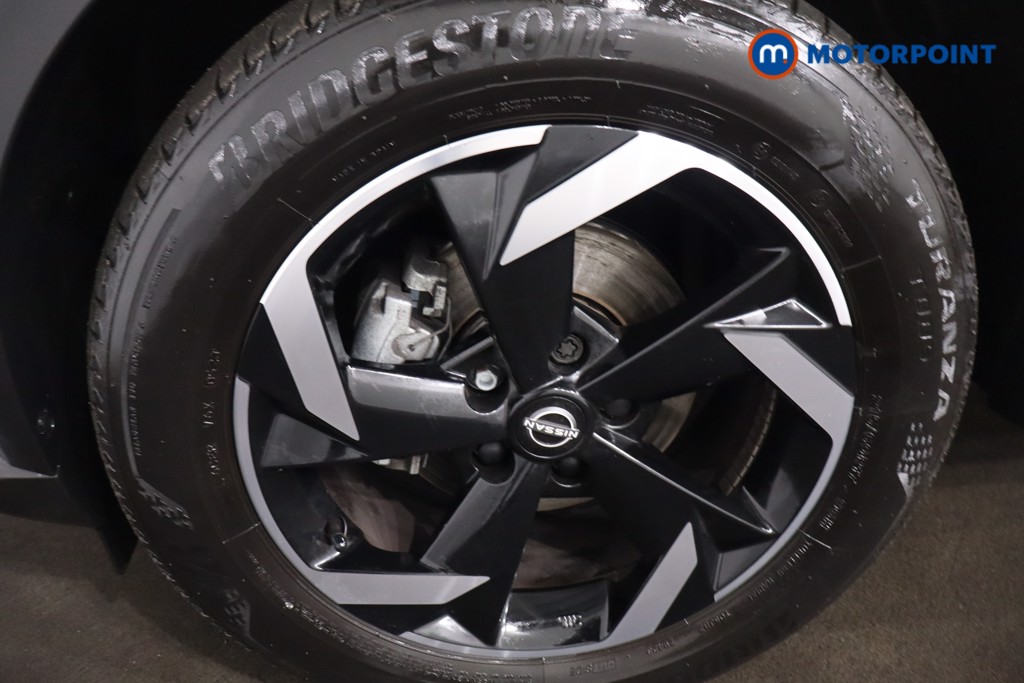 Nissan Juke N-Connecta Automatic Petrol-Electric Hybrid SUV - Stock Number (1611877) - 11th supplementary image