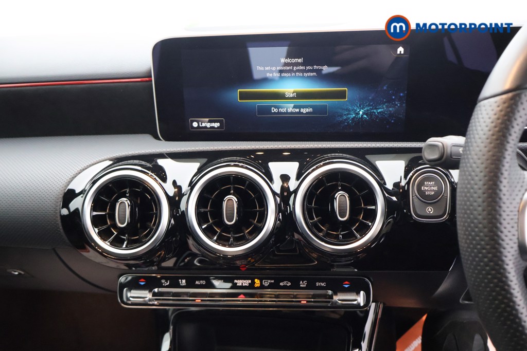 Mercedes-Benz A Class Amg Line Manual Petrol Hatchback - Stock Number (1611878) - 7th supplementary image