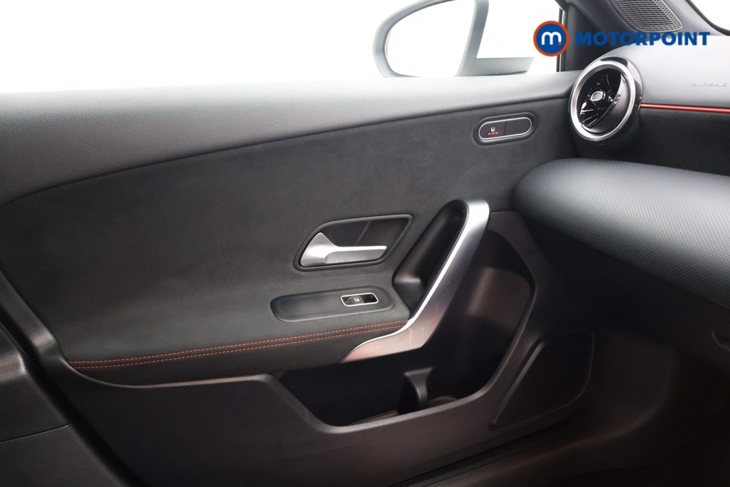 Mercedes-Benz A Class Amg Line Manual Petrol Hatchback - Stock Number (1611878) - 10th supplementary image