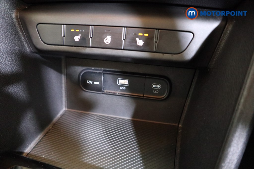 KIA Sportage Gt-Line Manual Petrol SUV - Stock Number (1612304) - 9th supplementary image