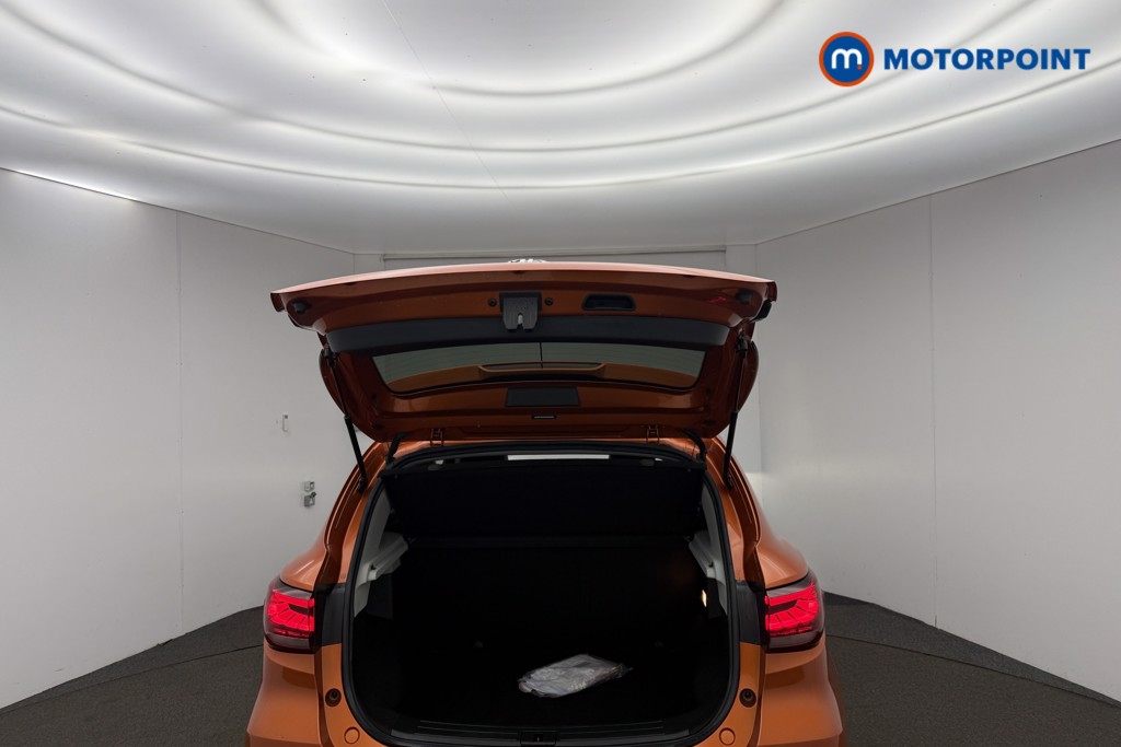 Mg Motor Uk ZS Exclusive Manual Petrol SUV - Stock Number (1612359) - 11th supplementary image