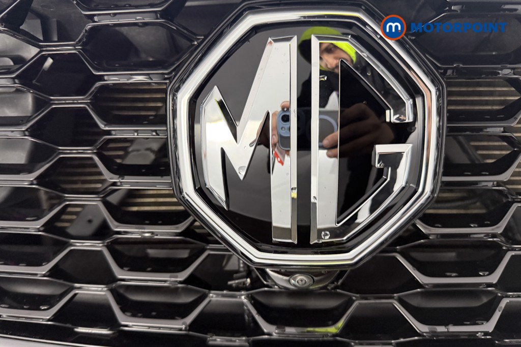 Mg Motor Uk ZS Exclusive Manual Petrol SUV - Stock Number (1612359) - 33rd supplementary image