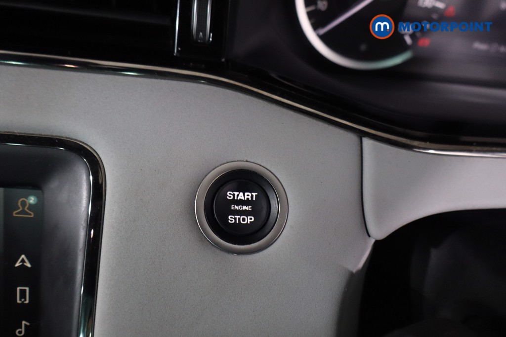 Land Rover Range Rover Evoque R-Dynamic Se Automatic Diesel SUV - Stock Number (1612568) - 17th supplementary image