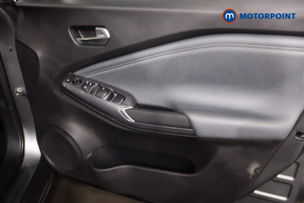 Nissan Juke Enigma Automatic Petrol SUV - Stock Number (1612600) - 23rd supplementary image