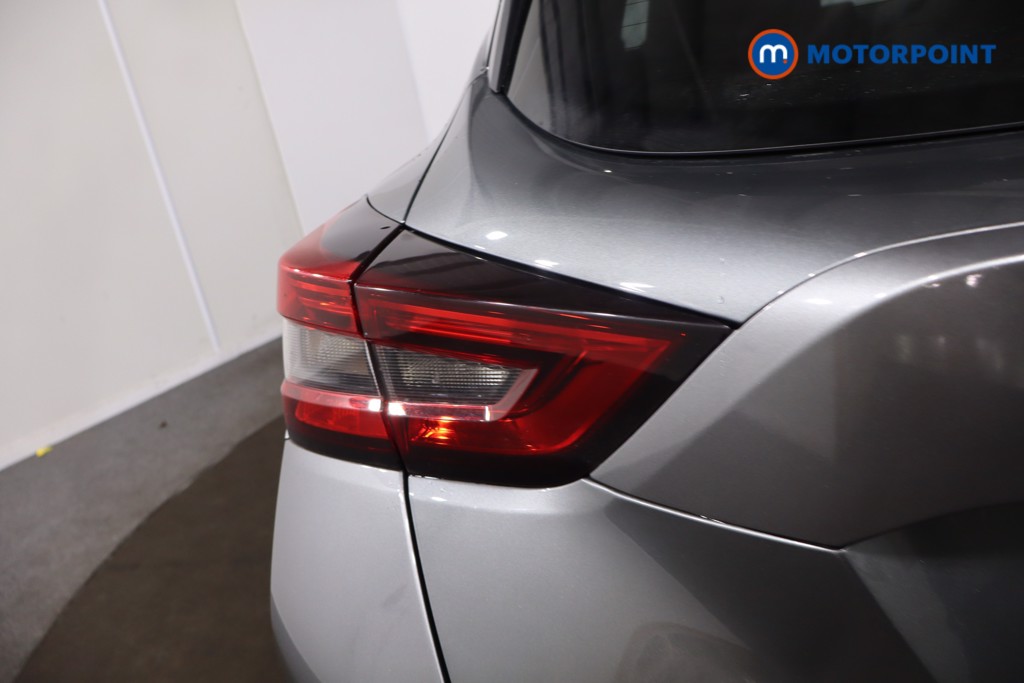 Nissan Juke Enigma Automatic Petrol SUV - Stock Number (1612600) - 34th supplementary image