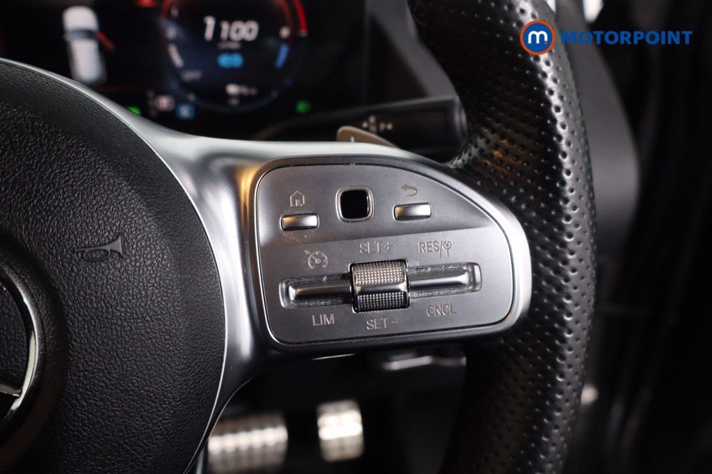 Mercedes-Benz GLA Exclusive Edition Automatic Petrol Plug-In Hybrid SUV - Stock Number (1612673) - 8th supplementary image