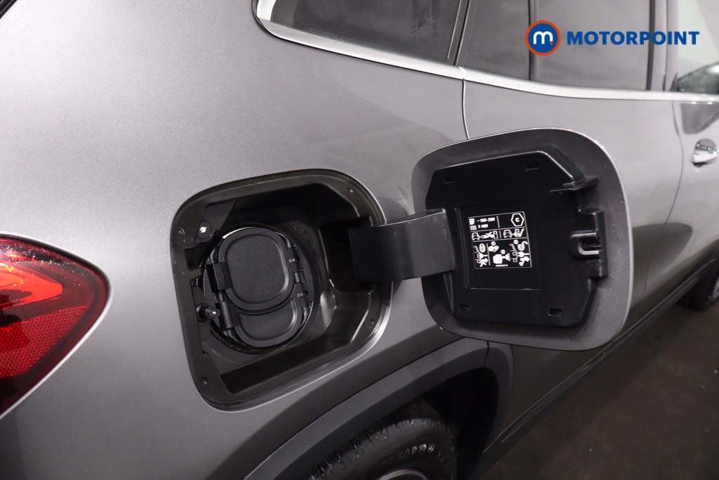 Mercedes-Benz GLA Exclusive Edition Automatic Petrol Plug-In Hybrid SUV - Stock Number (1612673) - 35th supplementary image