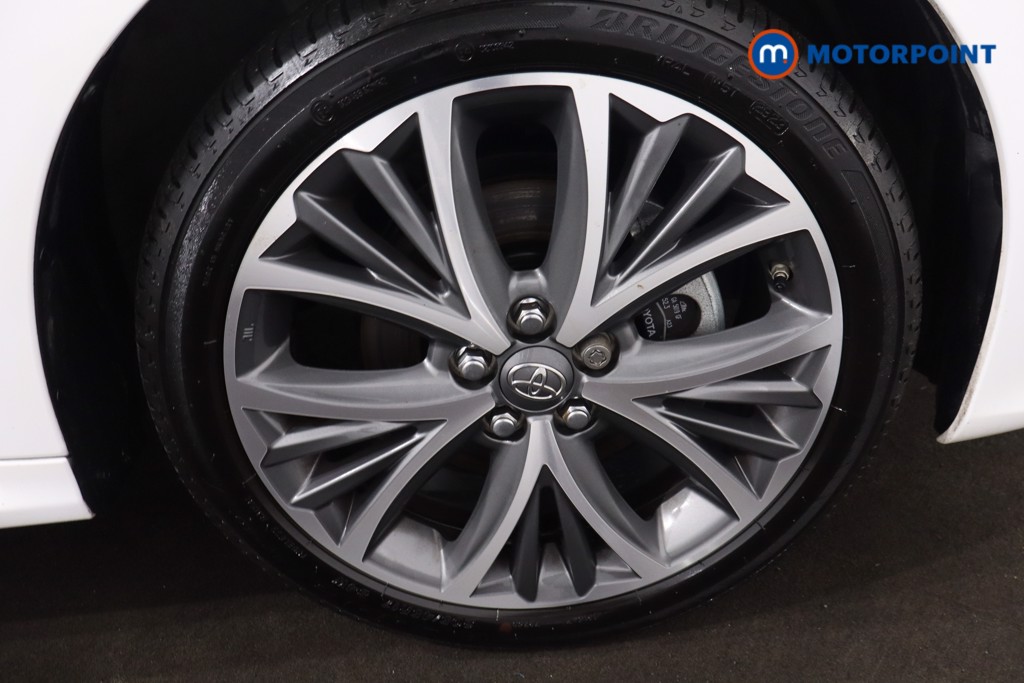 Toyota Yaris Excel Automatic Petrol-Electric Hybrid Hatchback - Stock Number (1612679) - 10th supplementary image