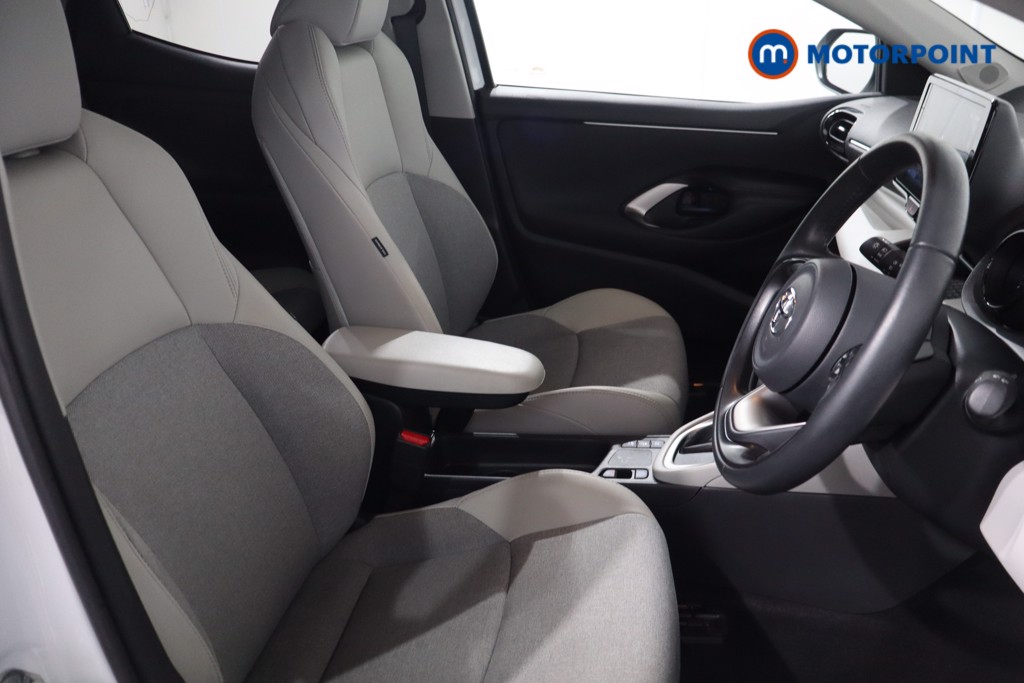 Toyota Yaris Excel Automatic Petrol-Electric Hybrid Hatchback - Stock Number (1612679) - 24th supplementary image
