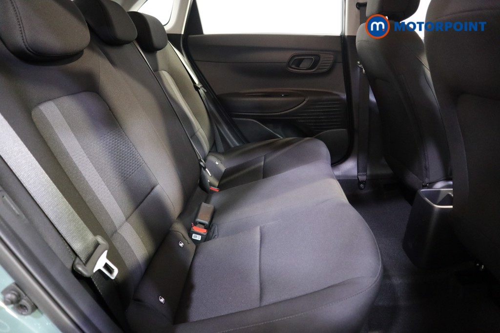 Hyundai I20 Advance Manual Petrol Hatchback - Stock Number (1612718) - 14th supplementary image