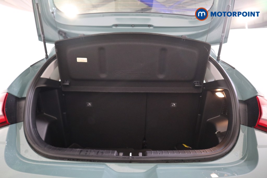 Hyundai I20 Advance Manual Petrol Hatchback - Stock Number (1612718) - 17th supplementary image