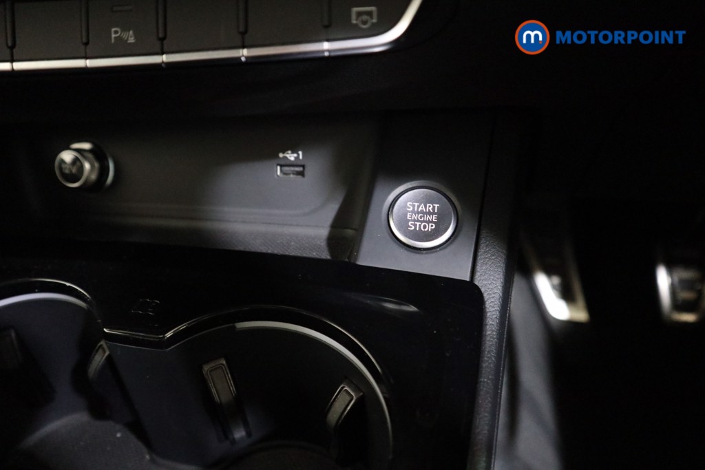 Audi A4 Sport Edition Manual Petrol Saloon - Stock Number (1612727) - 9th supplementary image