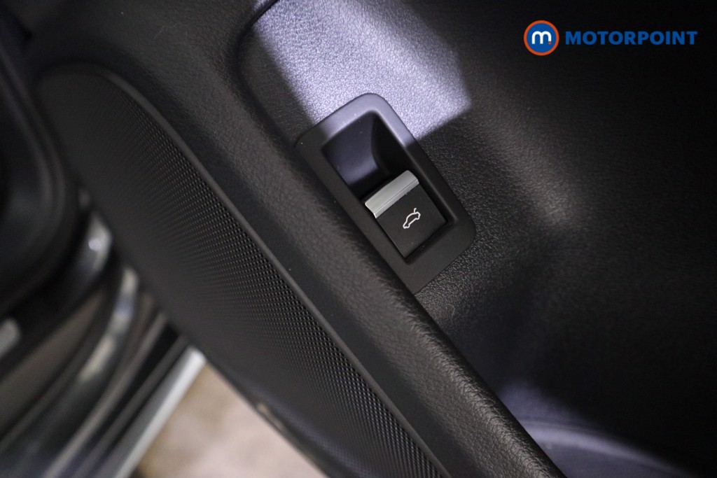 Audi A4 Sport Edition Manual Petrol Saloon - Stock Number (1612727) - 14th supplementary image