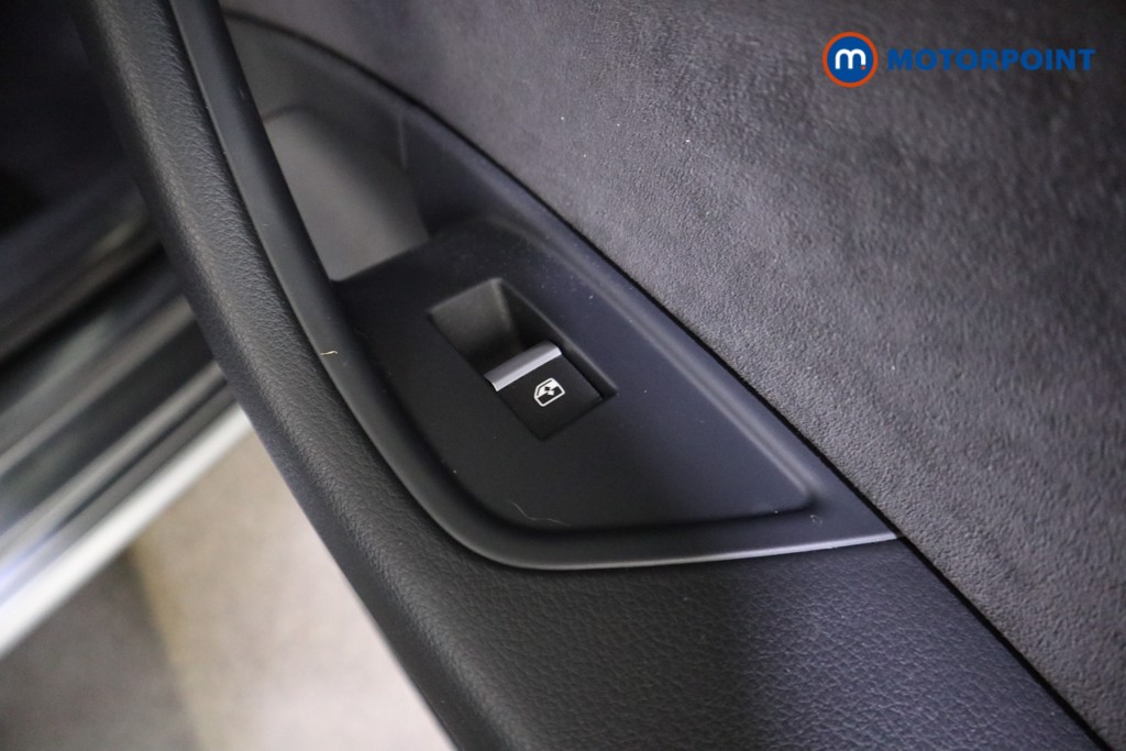Audi A4 Sport Edition Manual Petrol Saloon - Stock Number (1612727) - 21st supplementary image