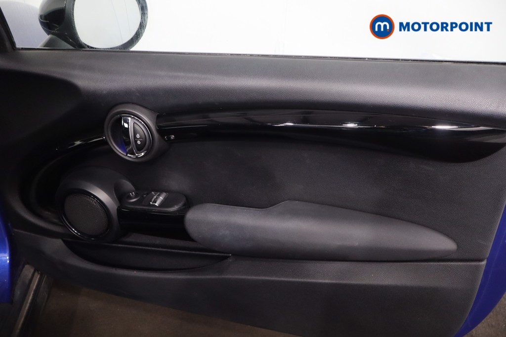 Mini Hatchback Cooper S Classic Manual Petrol Hatchback - Stock Number (1612733) - 22nd supplementary image