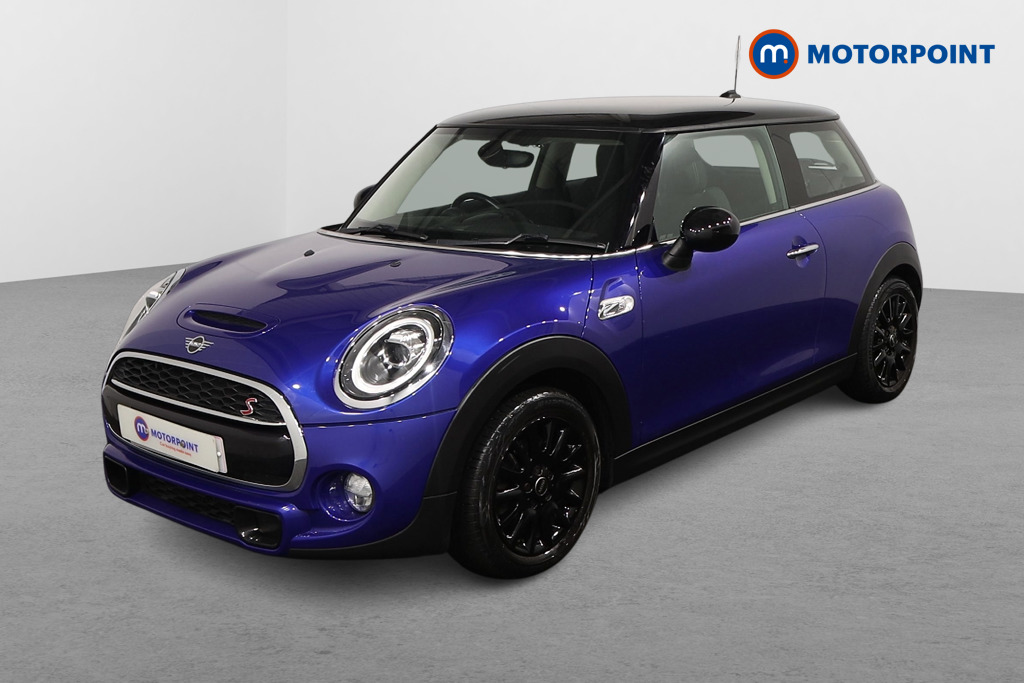 Mini Hatchback Cooper S Classic Manual Petrol Hatchback - Stock Number (1612733) - Passenger side front corner