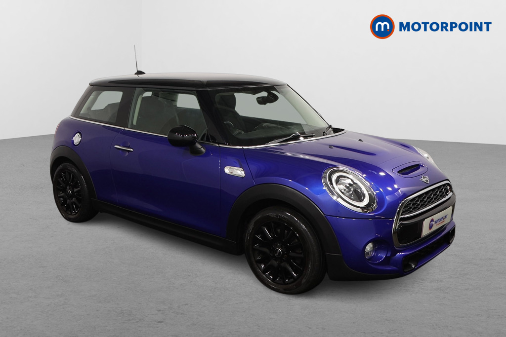 Mini Hatchback Cooper S Classic Manual Petrol Hatchback - Stock Number (1612733) - Drivers side front corner
