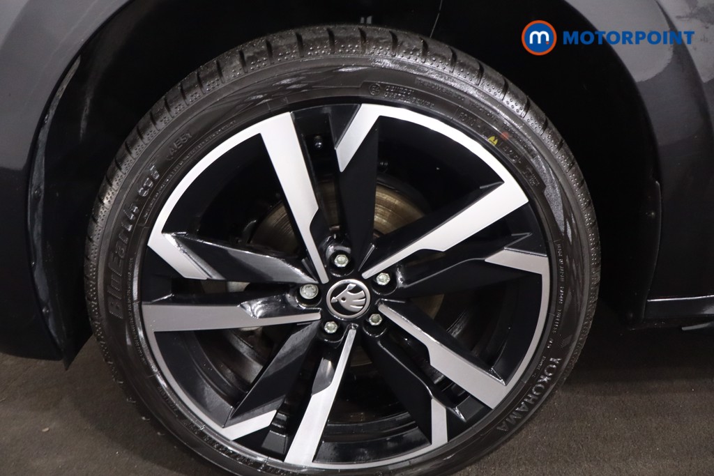 Skoda Kamiq Monte Carlo Edition Automatic Petrol SUV - Stock Number (1612752) - 11th supplementary image