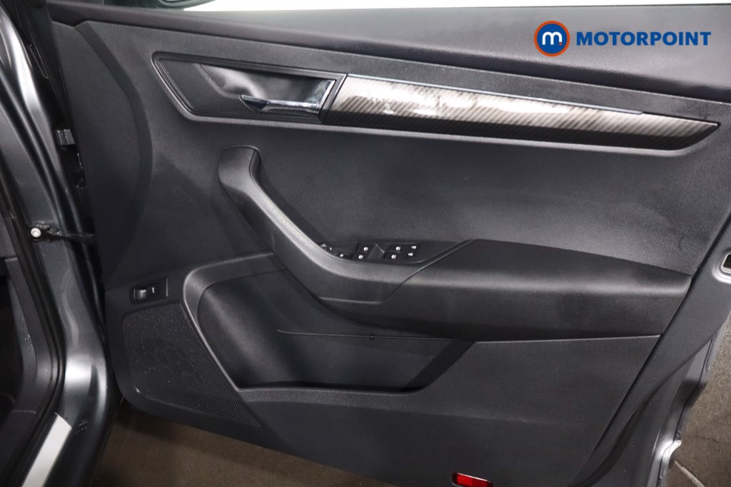 Skoda Karoq Sportline Edition Automatic Petrol SUV - Stock Number (1612819) - 23rd supplementary image