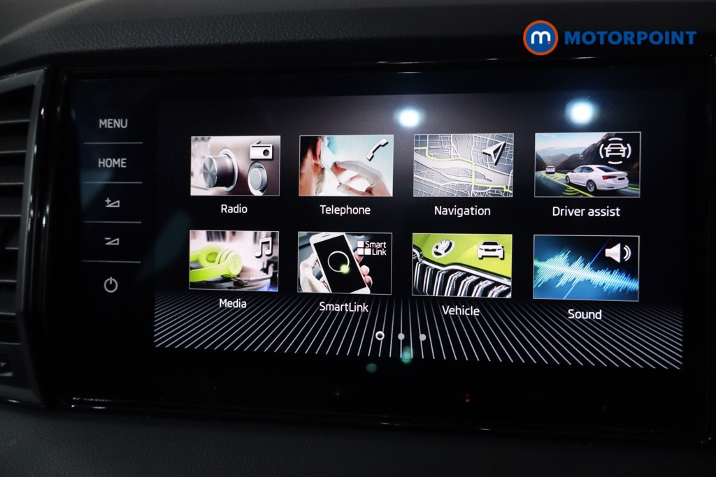 Skoda Karoq Sportline Edition Automatic Petrol SUV - Stock Number (1612820) - 2nd supplementary image
