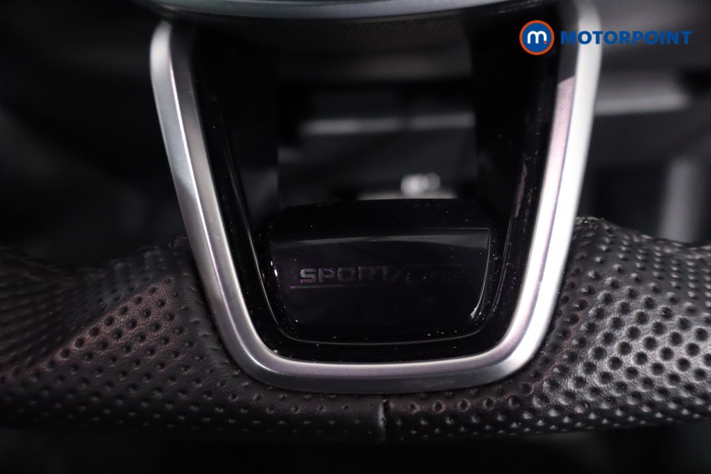 Skoda Karoq Sportline Edition Automatic Petrol SUV - Stock Number (1612820) - 17th supplementary image