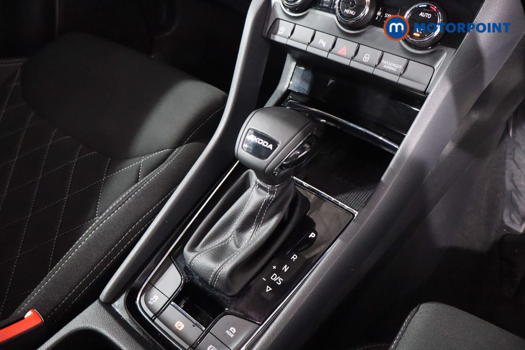 Skoda Karoq Sportline Edition Automatic Petrol SUV - Stock Number (1612820) - 18th supplementary image