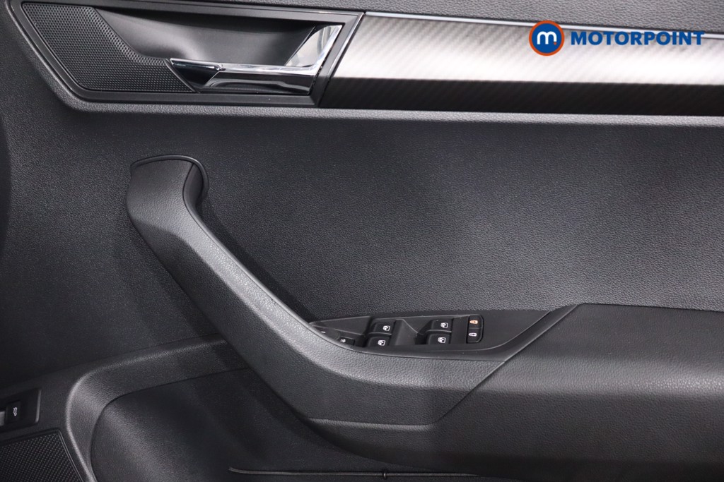 Skoda Karoq Sportline Edition Automatic Petrol SUV - Stock Number (1612820) - 23rd supplementary image