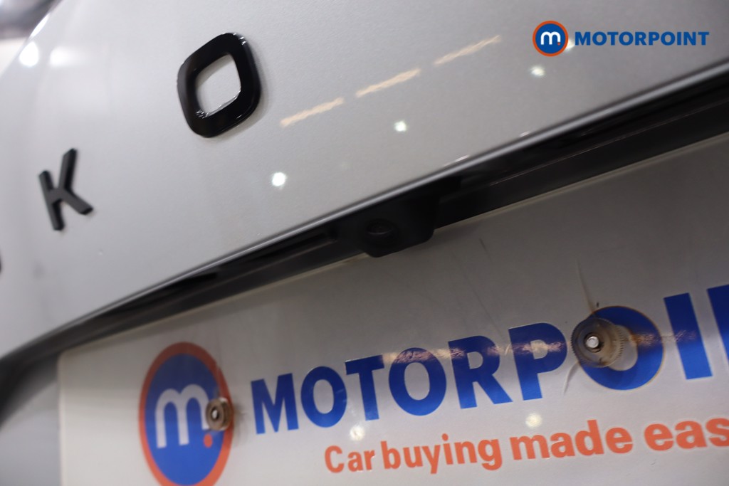 Skoda Karoq Sportline Edition Automatic Petrol SUV - Stock Number (1612820) - 39th supplementary image