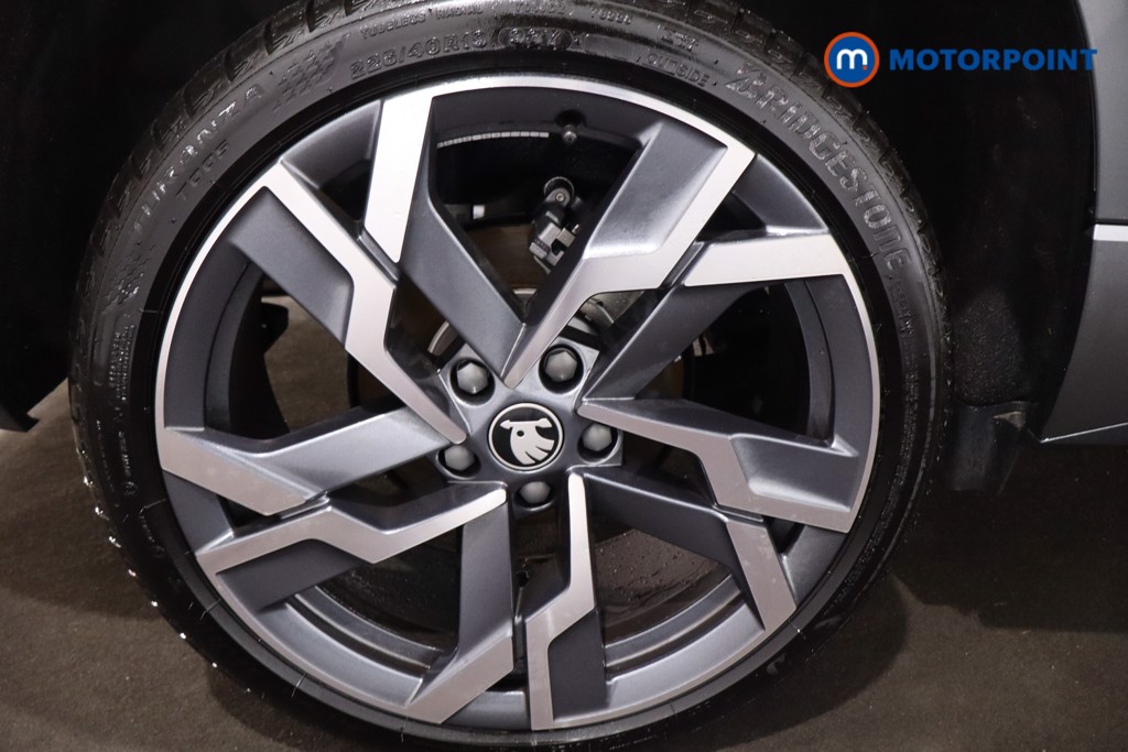 Skoda Karoq Sportline Edition Automatic Petrol SUV - Stock Number (1612829) - 9th supplementary image