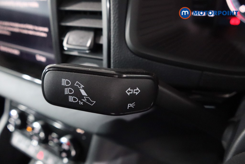 Skoda Karoq Sportline Edition Automatic Petrol SUV - Stock Number (1612829) - 14th supplementary image