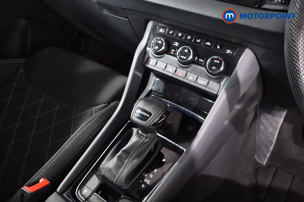 Skoda Karoq Sportline Edition Automatic Petrol SUV - Stock Number (1612829) - 19th supplementary image