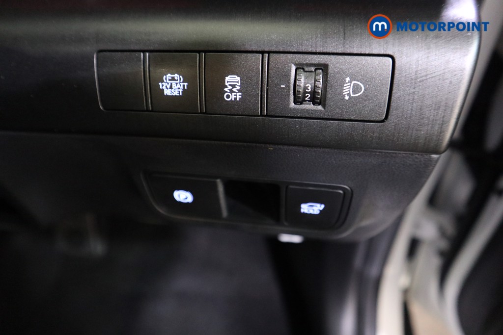 Hyundai Kona N Line S Automatic Petrol-Electric Hybrid SUV - Stock Number (1612952) - 12th supplementary image