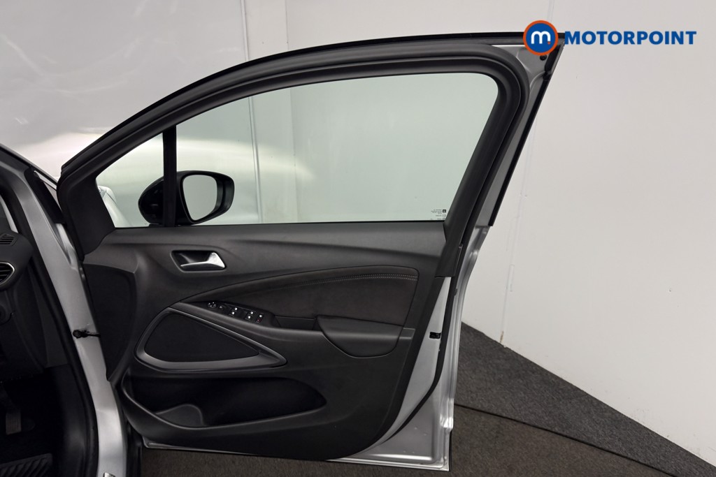 Vauxhall Crossland Ultimate Automatic Petrol SUV - Stock Number (1612963) - 18th supplementary image