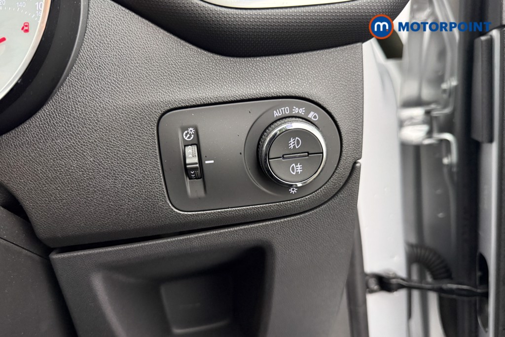 Vauxhall Crossland Ultimate Automatic Petrol SUV - Stock Number (1612963) - 32nd supplementary image