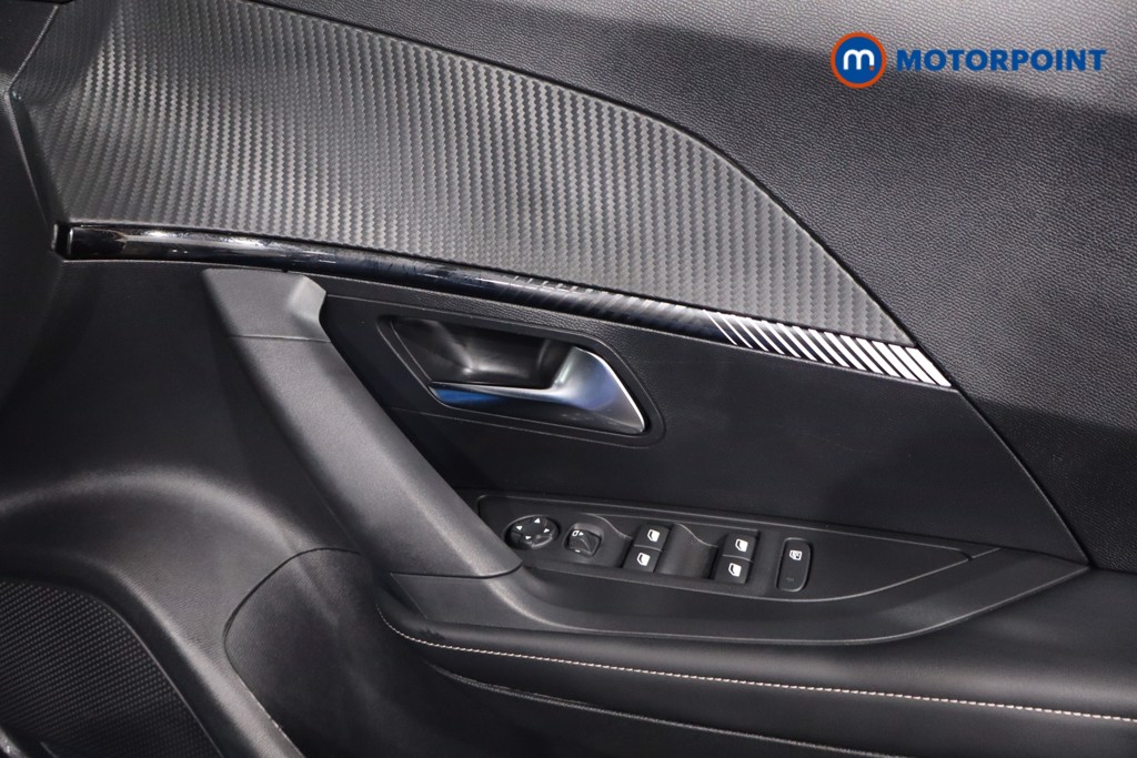 Peugeot 2008 Allure Manual Petrol SUV - Stock Number (1613103) - 24th supplementary image