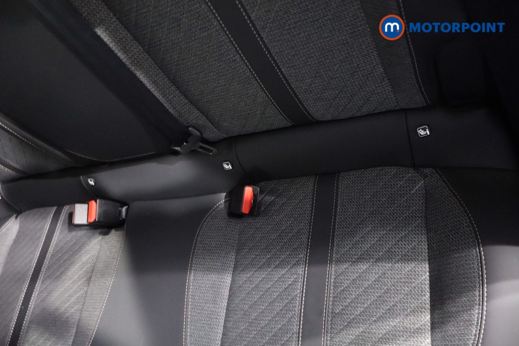 Peugeot 2008 Allure Manual Petrol SUV - Stock Number (1613103) - 25th supplementary image